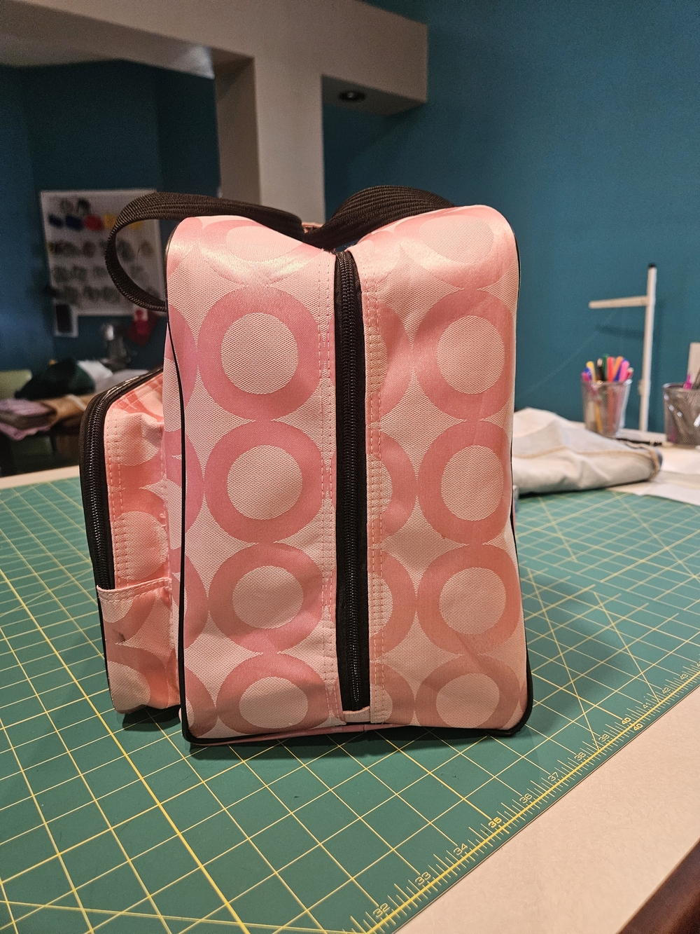 Janome Pink Circle Pattern Sewing Machine Tote Bag - Picture 5 of 11